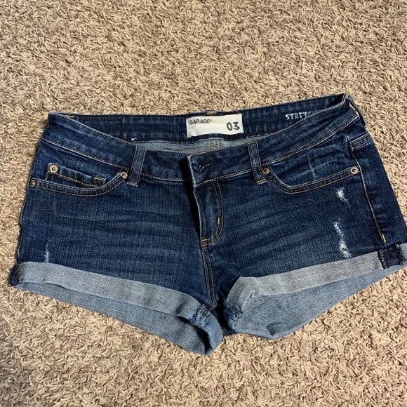 Garage shorts - Picture 1 of 1